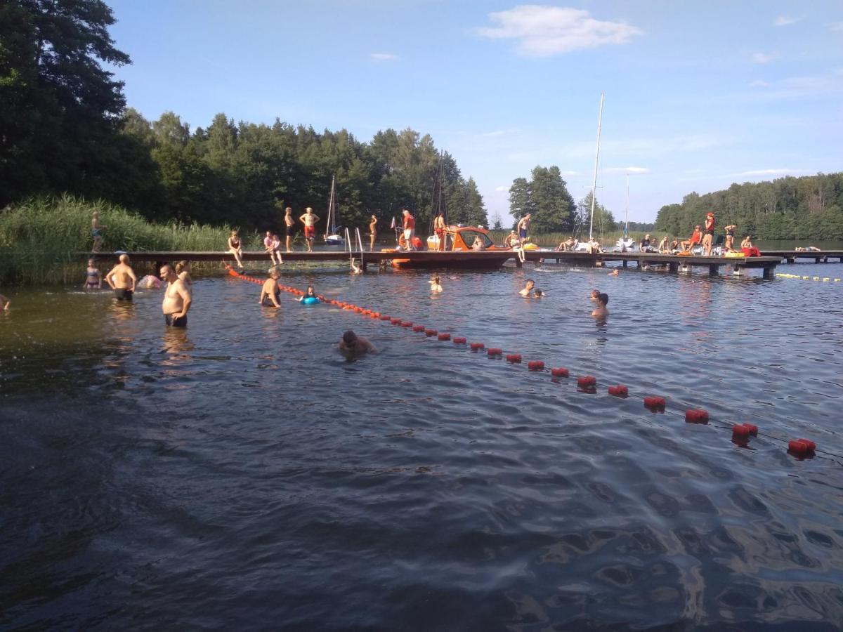Apartament 4 Osobowy Kujan Bagian luar foto